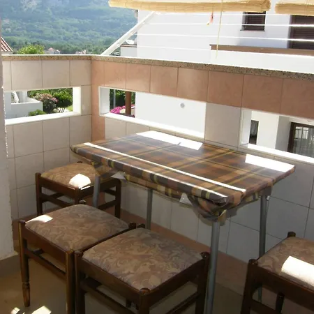 Apartment Vranic D *