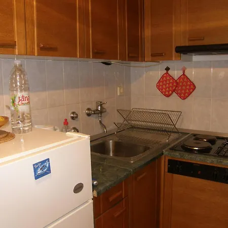 Vranic D Apartment *